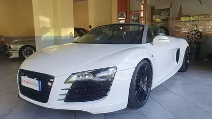 Usata 2011 Audi R8 Spyder Ambiente Cabrio | 108.000 €