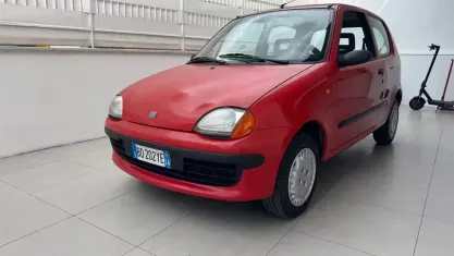Usata Fiat Seicento 54 CV (39 kW) 1999 Rosso Utilitaria