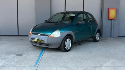 Usata Ford Ka Collection 60 CV (44 kW) 2000 Nero Utilitaria