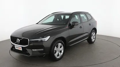 Usata Volvo XC60 Momentum 211 CV (155 kW) 2021 Marrone SUV