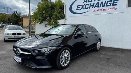Gebraucht Mercedes CLA180 Business 116 PS (85 kW) 2022 Schwarz Limousine