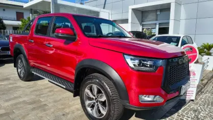 Usata EVO Cross 4 139 CV (102 kW) 2023 Rosso Pick-up