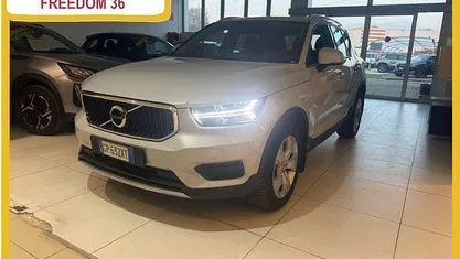 Usata Volvo XC40 Inscription 163 CV (119 kW) 2020 Bianco SUV
