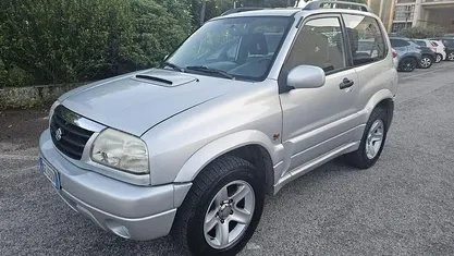 Occasion Suzuki Grand Vitara 109 ch (80 kW) 2003 Gris SUV