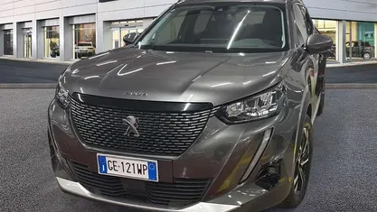 Usata Peugeot 2008 Allure 131 CV (96 kW) 2021 SUV