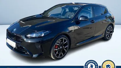 Nero metallizzato Usata 2024 BMW 118 Comfort Edition Due volumi | 37.900 € (Molto cara)