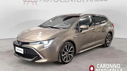 Usata 2019 Toyota Corolla Lounge Station wagon | 19.800 € (Cara)