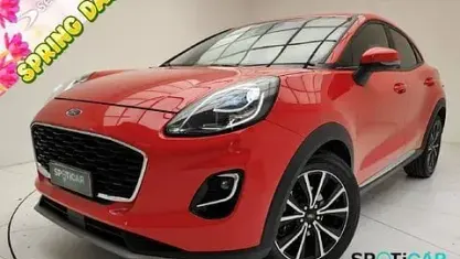 Käytetty Ford Puma Titanium 125 HP (91 kW) 2020 Punainen Katumaasturi