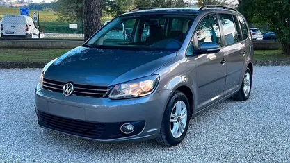 Usata 2011 VW Touran Monovolume | 3900 € (Buon prezzo)