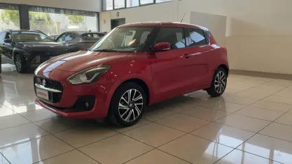 Usata Suzuki Swift Cool 83 CV (61 kW) 2020 Rosso Utilitaria