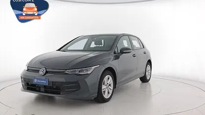 Usata VW Golf VIII Life 116 CV (85 kW) 2025 Berlina