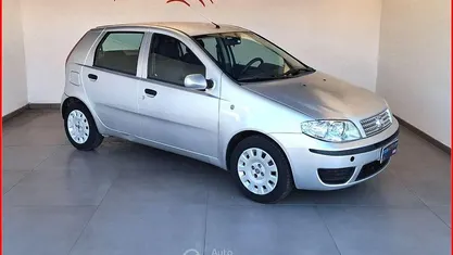 Usata Fiat Punto Active 71 CV (52 kW) 2010