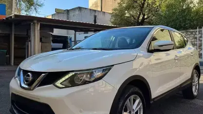 Usata Nissan Qashqai Acenta 110 CV (80 kW) 2016 Bianco SUV