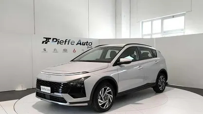 Usata Hyundai Bayon 84 CV (61 kW) 2024 Grigio SUV