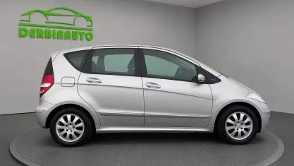 Usata Mercedes A160 Avantgarde 116 CV (85 kW) 2008 Grigio Berlina