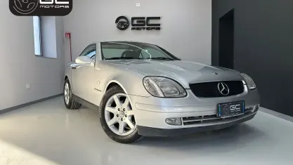 Usata Mercedes SLK200 192 CV (141 kW) 2000 Argento Cabrio