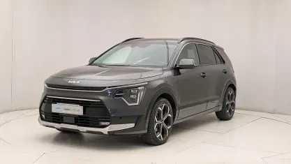 Usata Kia Niro Style 105 CV (77 kW) 2023 Grigio SUV