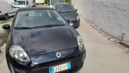 Usata Fiat Grande Punto 77 CV (56 kW) 2011 Nero Utilitaria
