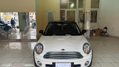 Usata Mini Cooper 109 CV (80 kW) 2007 Beige Utilitaria