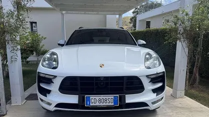 Usata 2016 Porsche Macan SUV | 36.800 € (Buon prezzo)