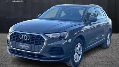 Usata Audi Q3 Ambiente 150 CV (110 kW) 2022 Grigio SUV