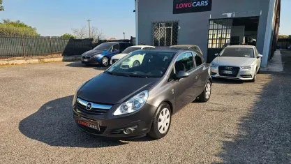 Usata Opel Corsa Edition 86 CV (63 kW) 2010 Grigio Utilitaria