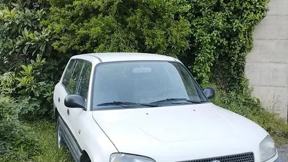 Usata Toyota RAV4 128 CV (94 kW) 1998 SUV