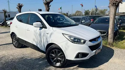 Usata Hyundai ix35 Comfort 116 CV (85 kW) 2015 Bianco SUV