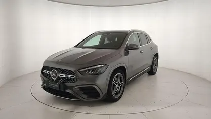 Gebraucht Mercedes GLA200 Advanced Plus 150 PS (110 kW) 2024 Grau SUV