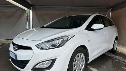 Usata Hyundai i30 GO! 110 CV (80 kW) 2014 Bianco Berlina