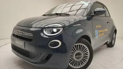 Nuova Fiat 500 65 CV (47 kW) 2025 Blu/azzurro Berlina