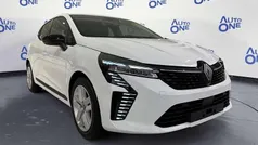 Bianco Usata 2025 Renault Clio V Evolution Tre volumi | 14.900 € (Ottimo prezzo)