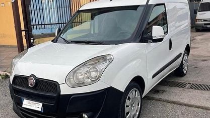 Usata Fiat Doblò Dynamic 120 CV (88 kW) 2011 Bianco Monovolume
