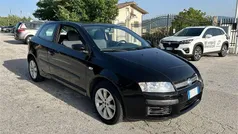 Nero Usata 2006 Fiat Stilo Dynamic Due volumi | 2990 € (Buon prezzo)