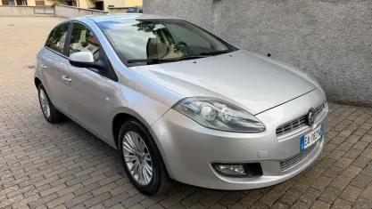 Usata Fiat Bravo Emotion 90 CV (66 kW) 2010 Grigio Utilitaria