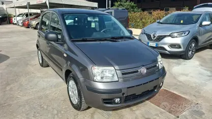 Usata Fiat Panda 69 CV (50 kW) 2011 Grigio Utilitaria
