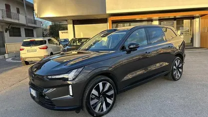 Usata Volvo EX90 Ultra 236 kW (322 CV) 2025 SUV
