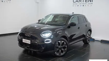 Usata Fiat 600 La Prima 101 CV (74 kW) 2025 Nero SUV