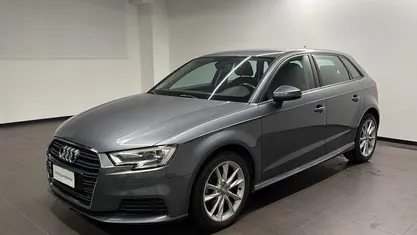 Usata 2017 Audi A3 Sportback Comfort Utilitaria | 14.900 € (Super prezzo)