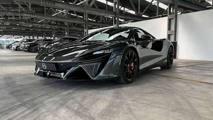 Usata McLaren Artura 585 CV (430 kW) 2022 Gray Coupé