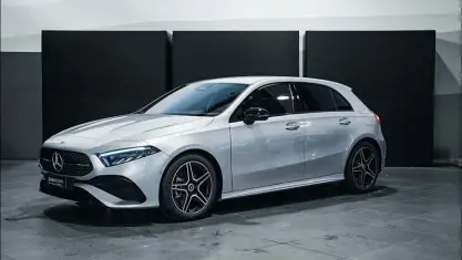Nuova Mercedes A180 116 CV (85 kW) 2025 Nero Berlina
