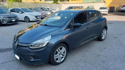 Usata Renault Clio IV 75 CV (55 kW) 2018 Grigio Berlina