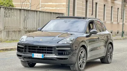 Usata Porsche Cayenne 549 CV (403 kW) 2021 Nero SUV