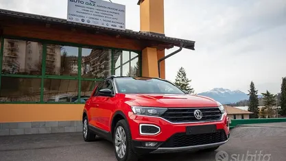 Usata VW T-Roc Sportline 190 CV (139 kW) 2019 Rosso SUV