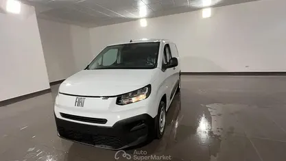 Usata Fiat Doblò 102 CV (75 kW) 2026 Monovolume
