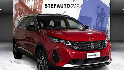Usata Peugeot 5008 GT 131 CV (96 kW) 2023 Rosso SUV