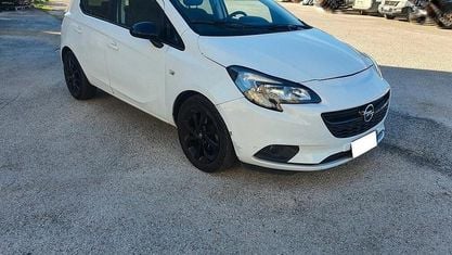 Usata Opel Corsa 90 CV (66 kW) 2017 Bianco Berlina