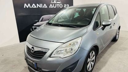 Usata Opel Meriva Cosmo 95 CV (69 kW) 2012 Grigio Monovolume