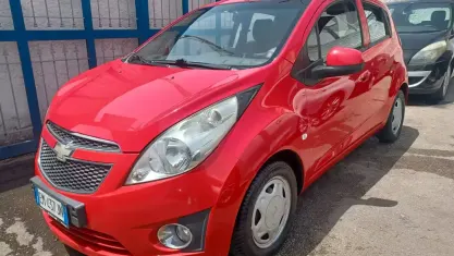Usata Chevrolet Spark 65 CV (47 kW) 2012 Rosso Utilitaria