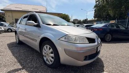 Usata Renault Mégane GrandTour Luxe 130 CV (95 kW) 2006 Grigio Station wagon